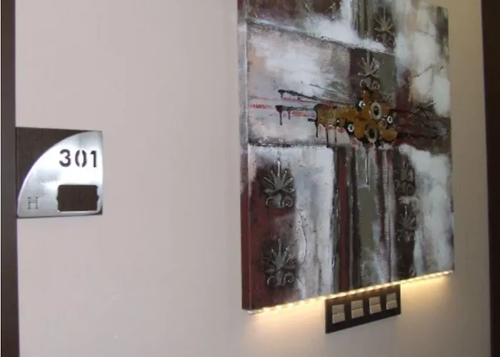 هوستال لاريوس بيت ضيافة