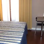 拉里奥斯旅馆