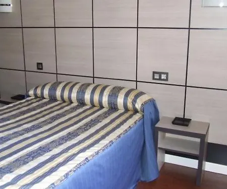 Larios Malaga