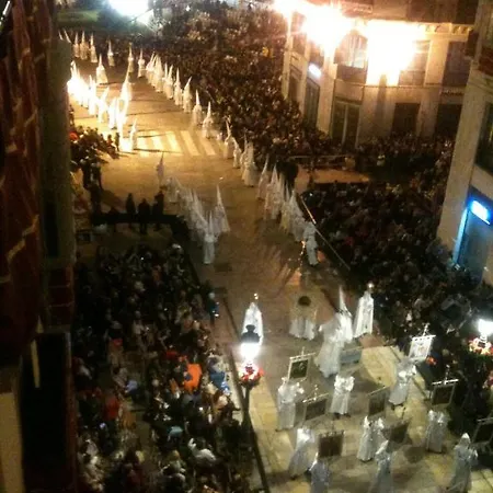 Larios *